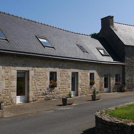 La Ferme Guibel Bed and Breakfast Plouzélambre Eksteriør billede