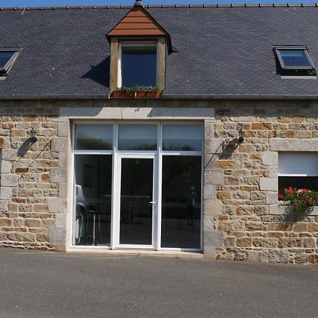 La Ferme Guibel Bed and Breakfast Plouzélambre Eksteriør billede